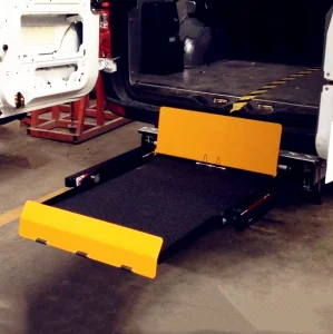 Elevador de silla de ruedas certificado CE para ayudar al pasajero a subir al vehículo