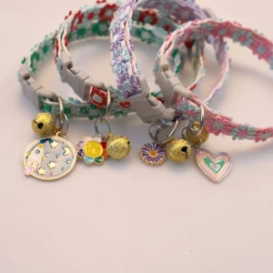 Colorful Lace Collar with Small Flower Pattern for Cat Dogs Decoration