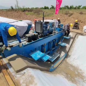 Chinese Factory Price Ditch Forming Machine Trench Forming Machine Automatic Concrete Ditch Making Equipment for Drainage