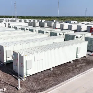 0.5~8mwh Containerized Lithium-Ion Energy Storage System, Solar/Photovoltaic Battery System, and Voltage Logistics Support for Oil Bases