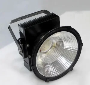 Iluminação Industrial para Exterior Refletor LED