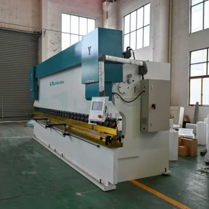 China WG67K-200t6000 Sheet Steel Metal Bending Machine