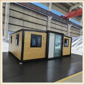 Espaço de Vida Confortável Isolado Acusticamente e Termicamente, Cabana Modular Dobrável para Glamping em Todas as Estações