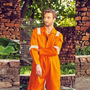 Ropa de trabajo resistente al fuego