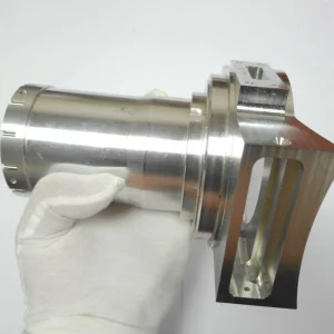 Compact Aluminium CNC Milling and Engraving for Small Workshops