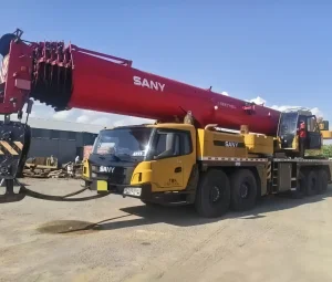 Grúa Móvil Sany usada fabricada en China Qy/Xct/Xca/Stc/Ztc 25/50/70/75/80/90/100/110/130/160/200/300/500-Ton