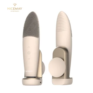 IPX7 Waterproof Silicone Facial Cleansing Brush
