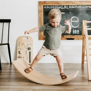 Wholesale Balance Board Kid with Wool Felt Kids Open Ended Learning Toy for Body Training Wooden Rocker Curvy Board Kid Size