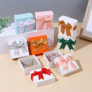 Wholesale Jewelry Gift Box Ring Necklace