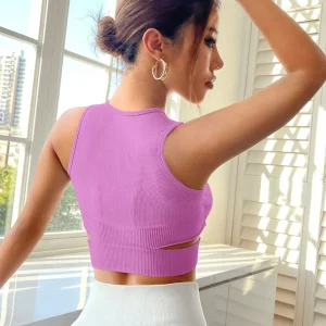 Lightweight Quick-Drying Seamless Yoga Sports Bra for Fitness Enthusiasts