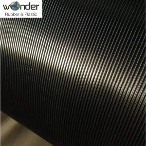 Ribbed Rubber Floor Mat