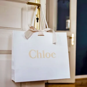 Wholesale Personalized Business White Cardboard Shopping Bolsas Personalizadas De Papel Small Jewelry Packaging Paper Gift Bags