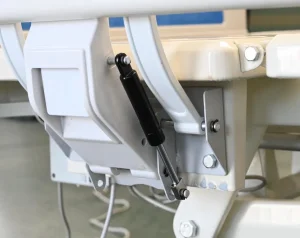 ISO13485 Approved Brother Medical Carton 55*32*74cm Jiangsu Children Hospital Bed Electric