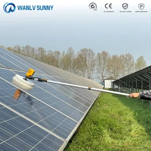 Handheld Photovoltaic Cleaning System