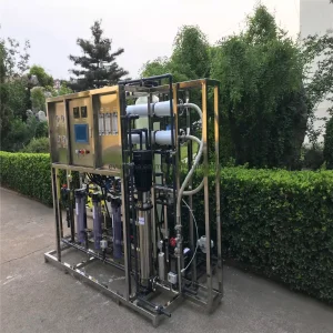 Preço de Fábrica RO Osmose Reversa UV Automático 5000-6000lph Sistema de Tratamento de Água Planta
