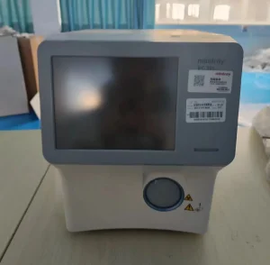 Reliable 3-Part Blood Analysis System for Medical Facilities