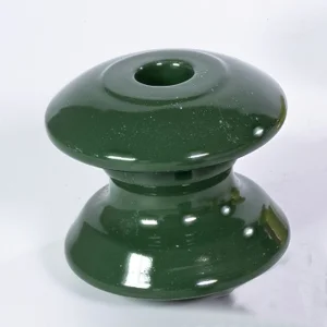 ED-2b Aislador de porcelana