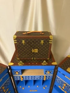 Jewelry Trunk