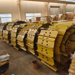 Factory Price Bulldozer for Komatsu 11g-32-01006 D20 D31p-18 D61px D65ex D65ex-15 D80 D85ex-15 D150 D155 D375 Track Group, D155A-1 D375A-5 Track Shoes Assy