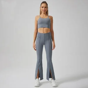 Roupas Atléticas com Logo