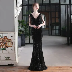 Custom Chic Maxi Sparkly Gown Chic Evening Wear Perfect for Banquets Luxury Brand