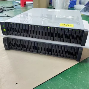 ThinkSystem DE240S 12x3.84TB