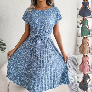 Vestido de menina floral plissado de manga curta casual de primavera e verão