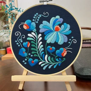 Handmade Embroidery DIY Sewing Kit for Bags and Hanging Pictures with Flowers and Plants Theme