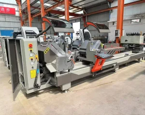 Sistema Avanzado de Corte de Aluminio CNC para la Fabricación de Ventanas