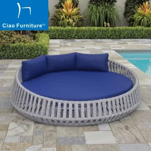 Round Lounge Daybed