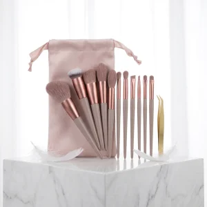 Professional Rose Gold Luxury Eco-friendly Synthetic Hair Makeup Brushes 7-Piece Set Flat Foundation Small Eyeliner Lip Liner