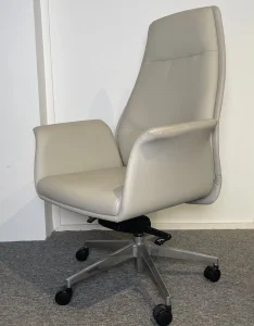 Ergonomic Leather Office Chair with Adjustable Height and Wheels
