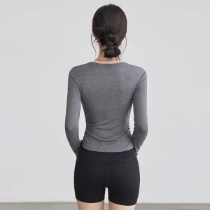 Ropa deportiva para hombres e infantil
