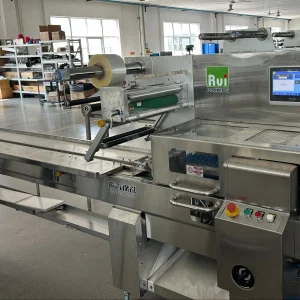 RHZRL430 Automatic Horizontal Pillow Packing Machine Flow Wrap Packaging for Food Soap Bread Candy Chocolate CE Certified