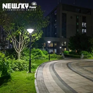 New Top Post Parking Outdoor 30W Solar Garden Yard Lamp with LED Lighting