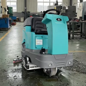 Versatile Ride-on Cleaning Device 1200mm Cleaning Width DC24V