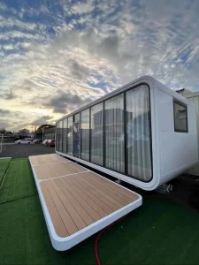 Creative Apple Cabin