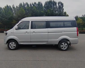 New Model 9-Seater Electric Minivan Rhd 300km Range Cost-Effective