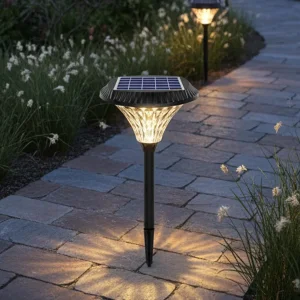 أحدث مصباح سبايك أرضي عالي الجودة بإضاءة دافئة بيضاء يعمل تلقائيًا بتقنية LED للطاقة الشمسية للإضاءة الخارجية لمسارات الحدائق والساحات