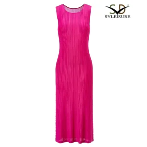 Best Women's Round Neck Sleeveless Pleated Slim Fit Midi Dress Company, Product