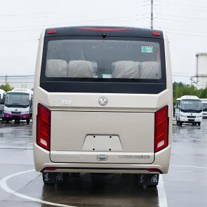 Luxurious 19 Seater Tour Bus Glass