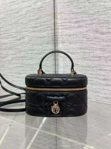 Factory Price High Quality Quilted Vanity Bag Women PU Leather Box Handbag