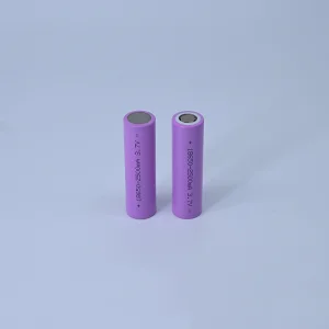 Wholesale 18500 Ultra-Low Temperature Cylindrical Battery 3.7V 2500mAh Cryogenic Lithium Battery Supports -80-50 Degrees Battery Pack Manufacturers, Supplier