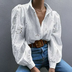 2026 Women's Loose Fashion Cotton Lace Top