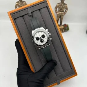 Dandong 4131 Watch