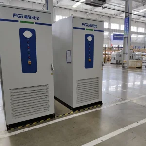 Sistema de Almacenamiento de Energía de Batería Comercial e Industrial con Refrigeración Líquida 261kwh Bess LiFePO4 PCS para Respaldo de Energía Confiable y Optimización 125kw