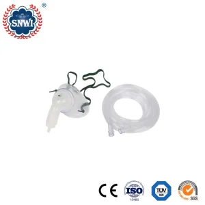 Máscara de Oxigênio para Traqueostomia Cirúrgica Descartável para Adultos e Pediátricos com Conector de Rotação 360