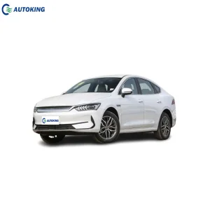Coche compacto eléctrico puro chino Byd Qin Plus EV en stock