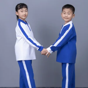 زي مدرسي خاص من البوليستر للأطفال