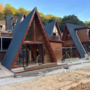 Prefab Villa Modular a Frame Cabin, Steel Structure, Wood-Like Exterior, Detachable &amp; Easy Transport for Scenic Area Hospitality Project